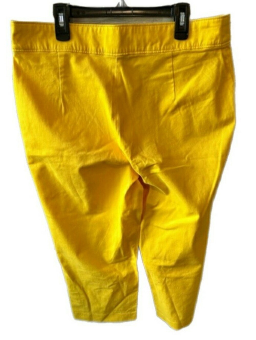 Monroe & Main Bright Yellow Capri Pants, Size 14 - Picture 4 of 8
